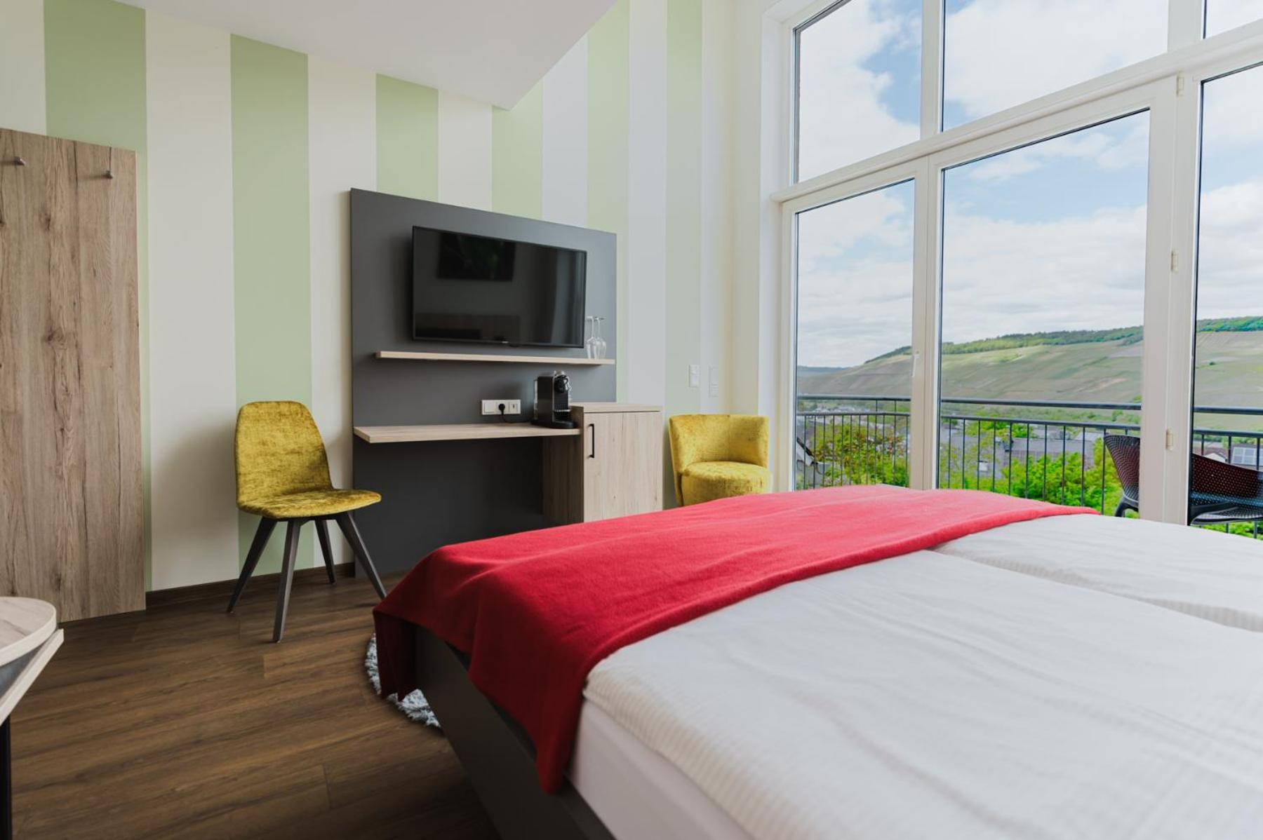 Roussel - Hotel Restaurant Bernkastel-Kues Esterno foto
